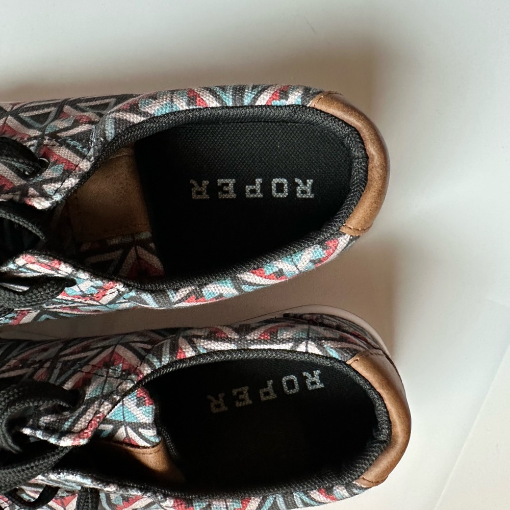 Roper Geometric Pattern Sneakers - Picture 5 of 6
